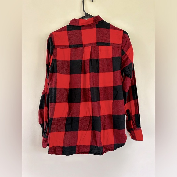 Old Navy Red Buffalo Check Flannel - Picture 2 of 3
